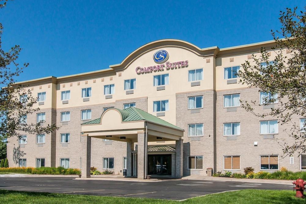 Comfort Suites Wixom - Novi photo 42