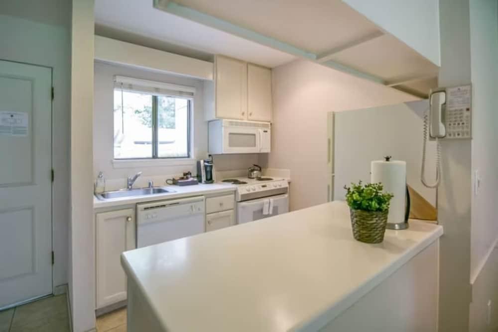 The Napa Residences photo 7