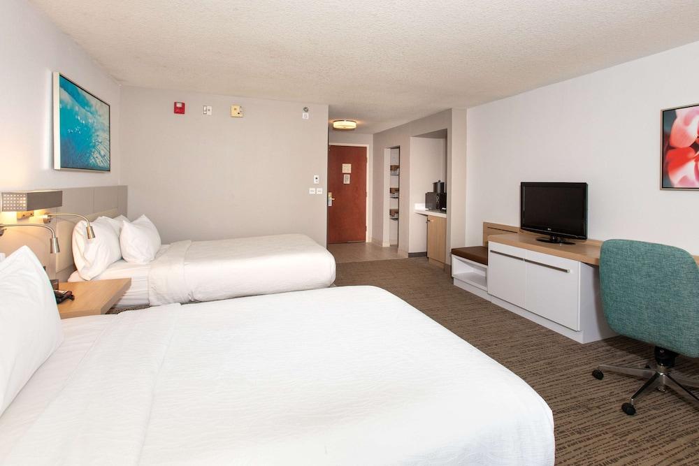 Hilton Garden Inn Jacksonville Airport photo 18