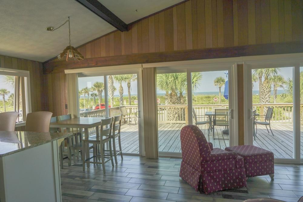 Oceanview Lodge photo 22