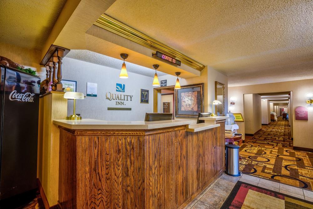 Quality Inn Saint Ignace I-75 photo 3