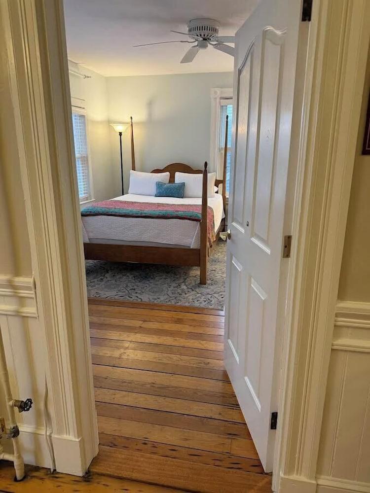 The Glen Cove Hotel & Restaurant photo 20