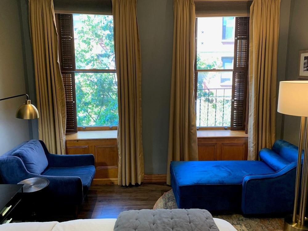 The Historic Blue Moon Hotel - NYC photo 22