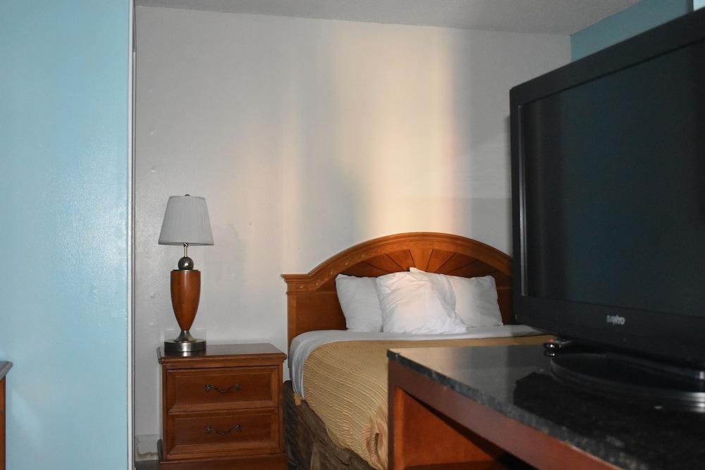 GUEST COTTAGES & SUITES photo 31