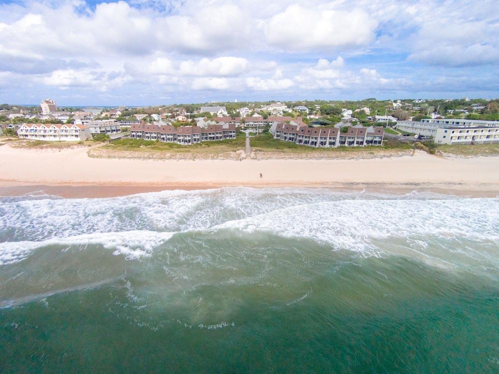 The Surf Club photo 31