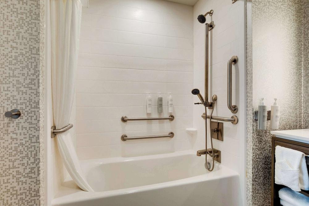 Home2 Suites by Hilton Hammond photo 18