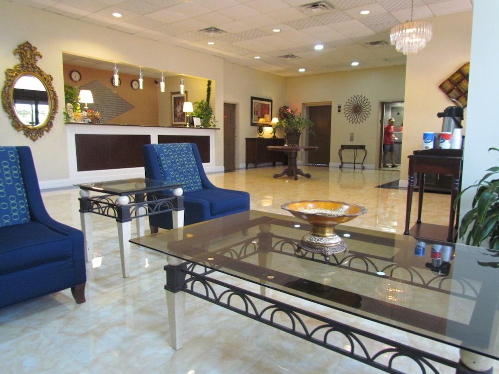 Romana Hotel photo 30