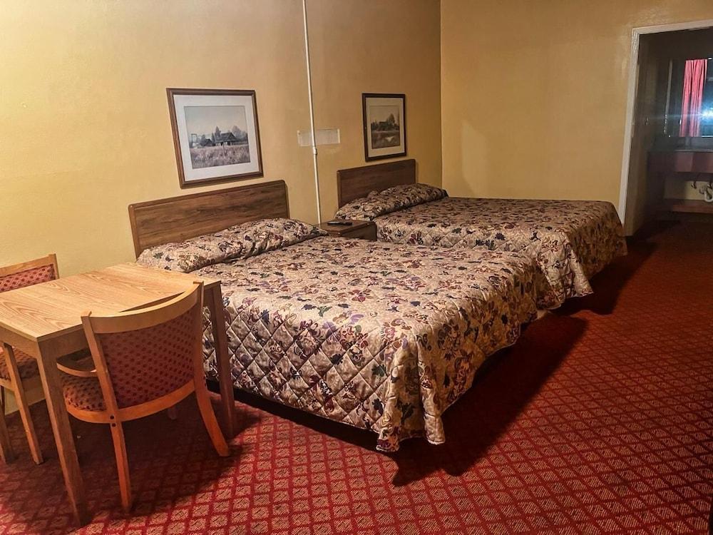 Executive Inn Laurel photo 12
