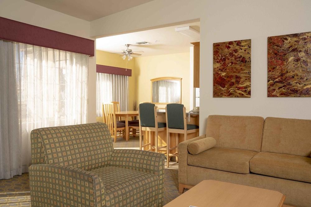 Raintree's Cimarron Golf Resort photo 15