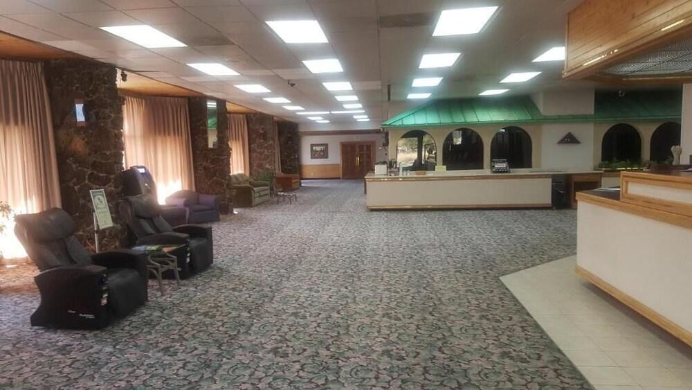Motel 6 Pocatello, ID photo 38