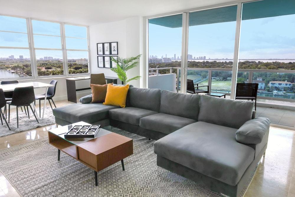 Seacoast Suites on Miami Beach photo 59