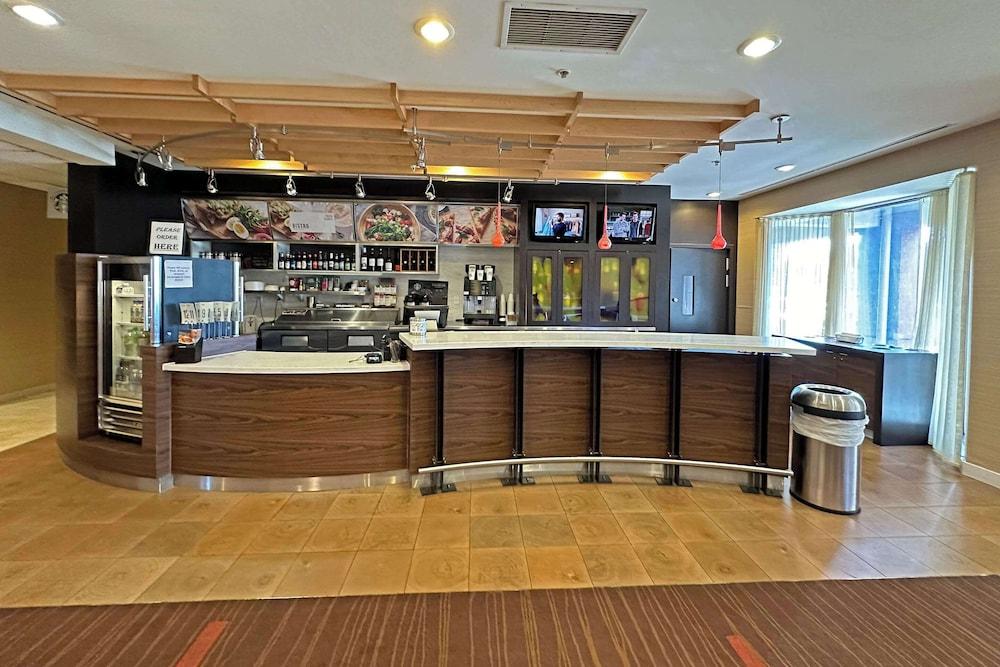 Country Inn & Suites by Radisson, Convention Center photo 36