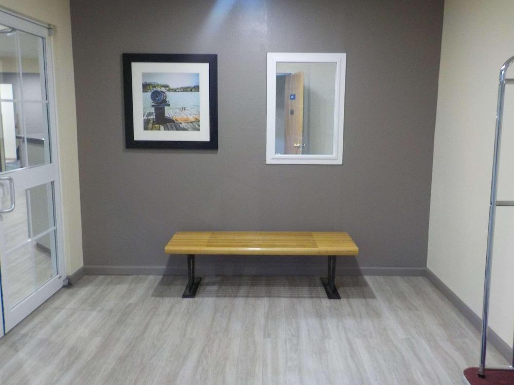 MJ Inn and Suites photo 10