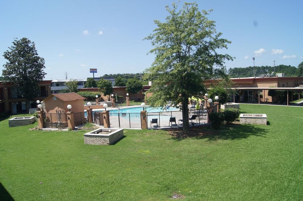 Royal Inn photo 88