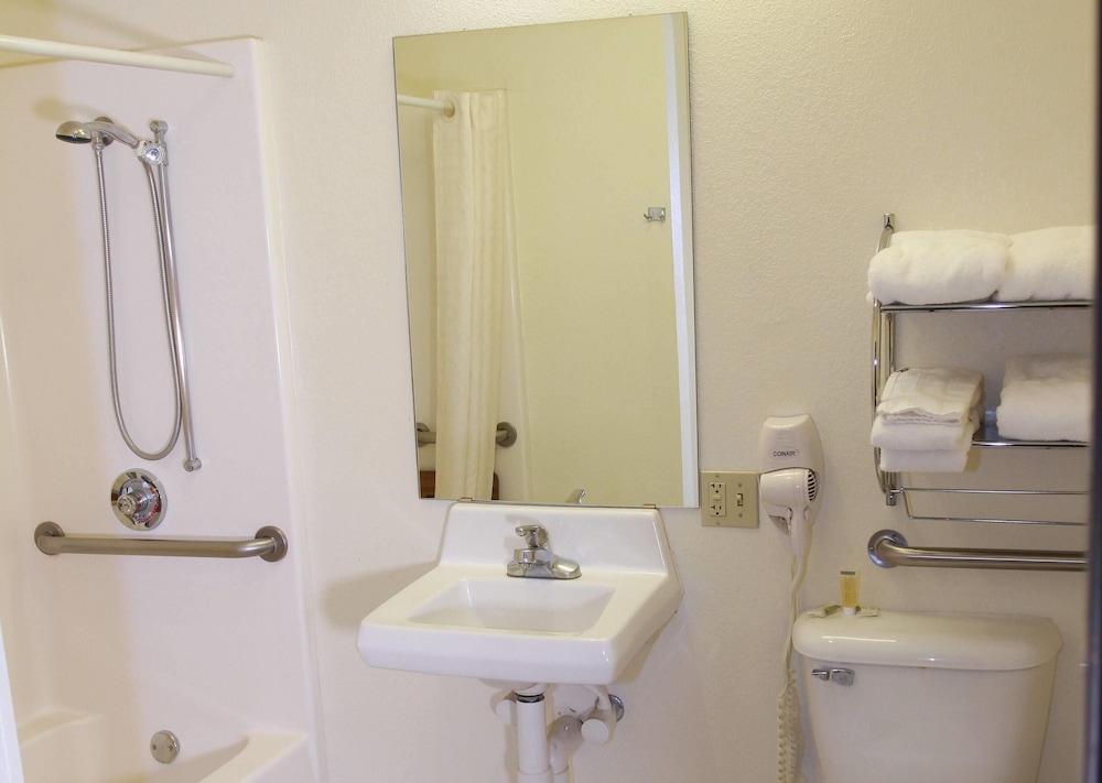 Travelodge by Wyndham Guymon photo 19