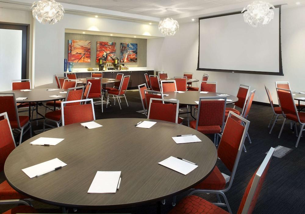 Hyatt House Washington DC / Downtown / Convention Center photo 18