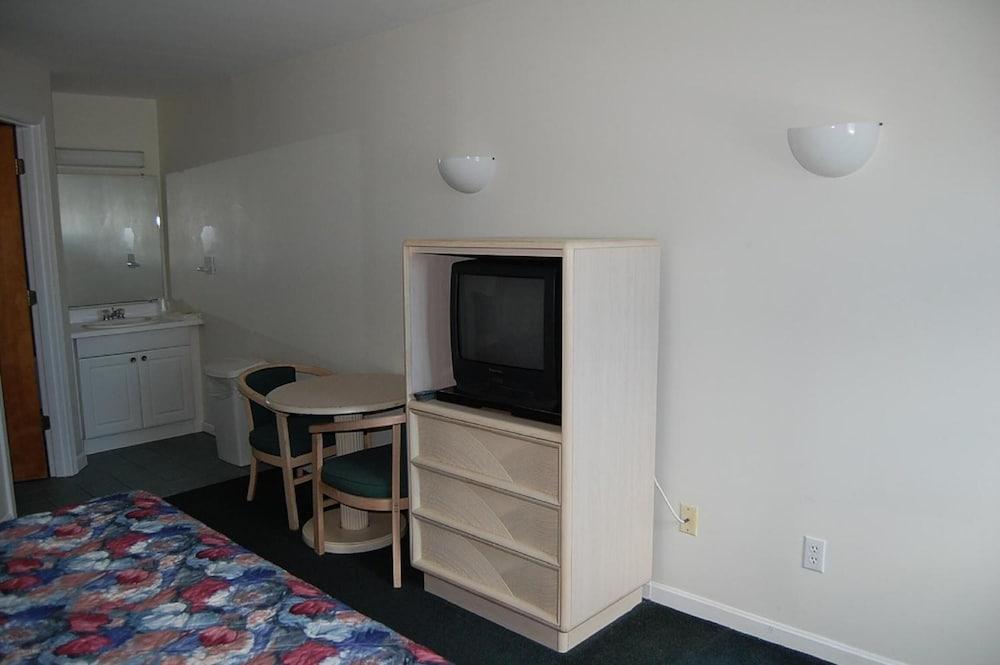 Point 1 Motel photo 10