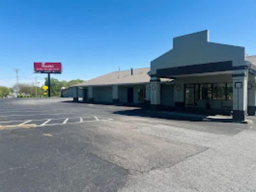 GOVERNORS INN — hotel in Shelby