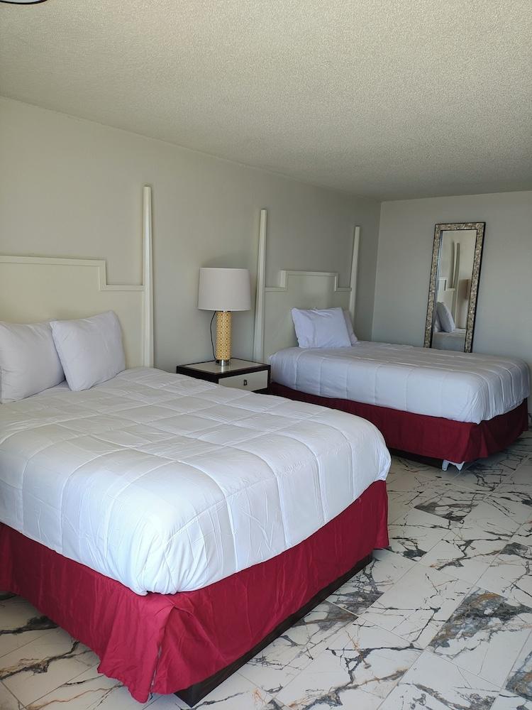 Super Inn Motel photo 2