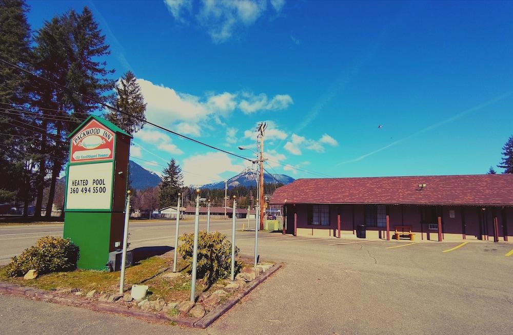 Packwood Inn photo 32