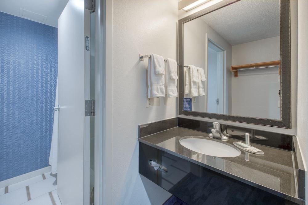 Fairfield Inn By Marriott Raleigh Crabtree photo 10