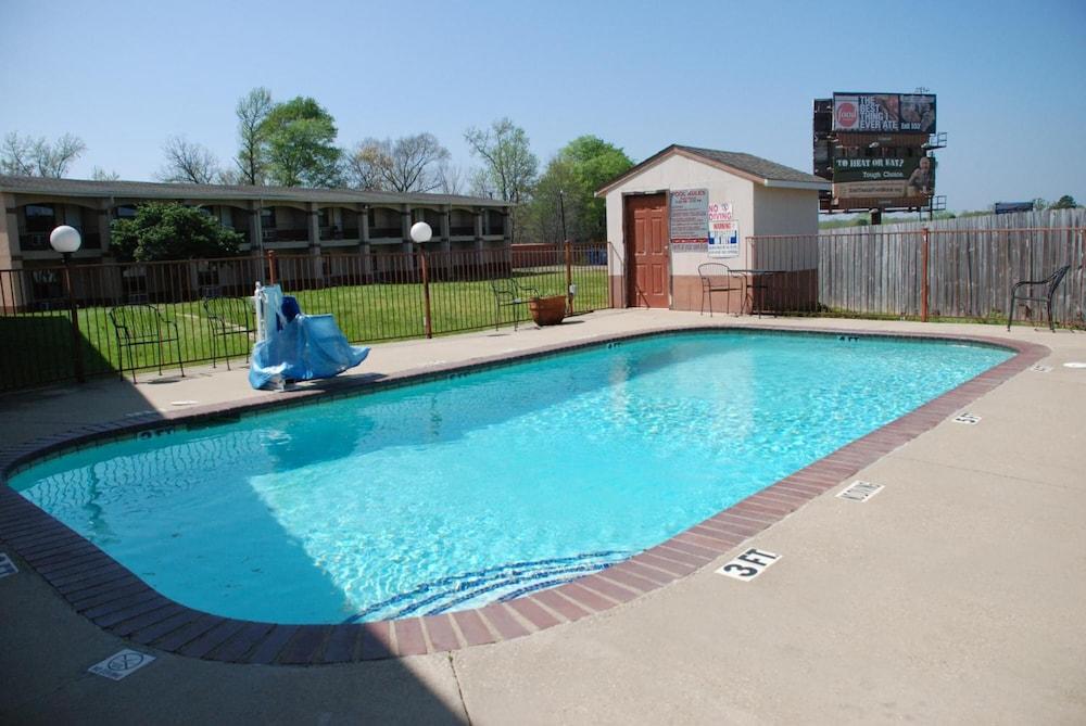 Apple Tree Inn Tyler Lindale photo 21