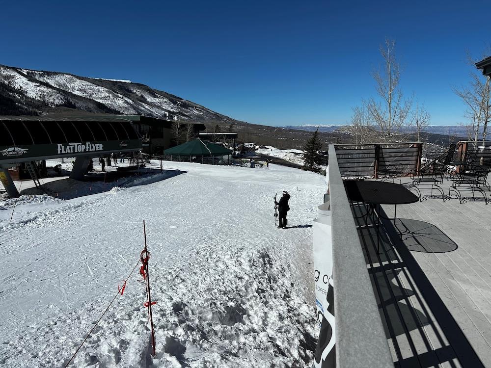 Slopeside photo 23