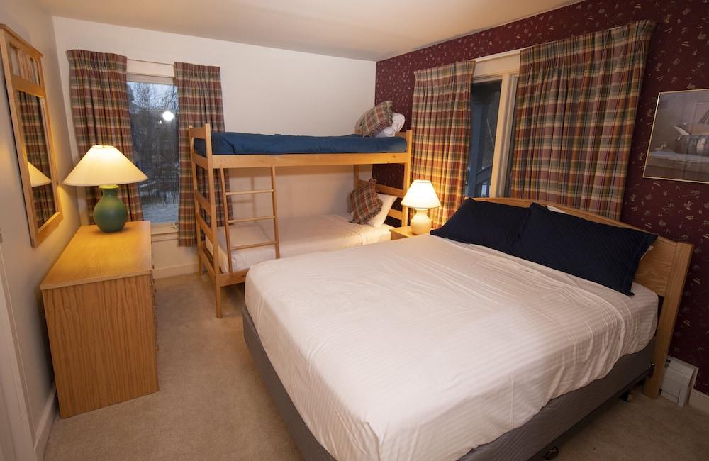 Solitude Village at Okemo  by Vail Resorts photo 4