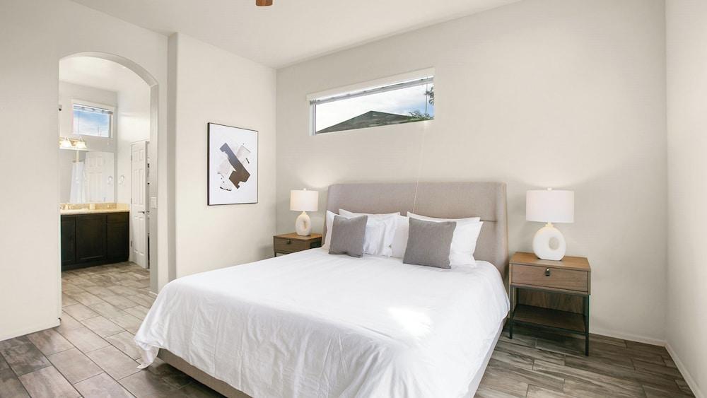 Bradenton Apartments by Landing photo 13
