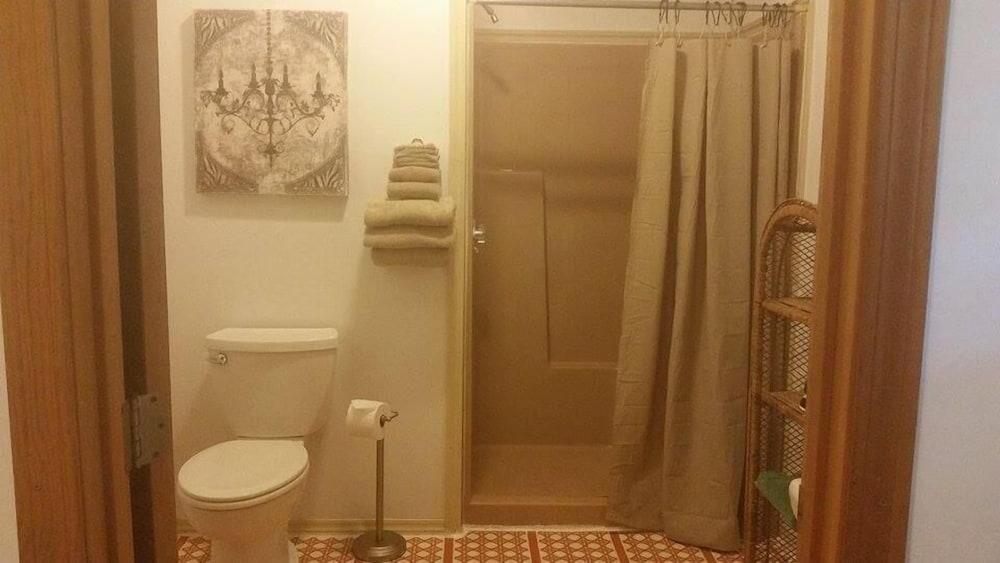 Leona's Motel photo 23