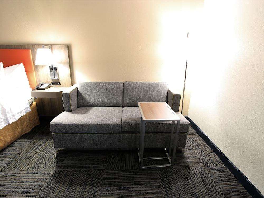 Hampton Inn St. Augustine-I-95 photo 8