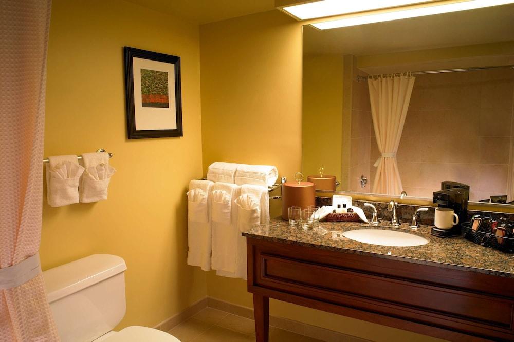 The Aquarius Casino Resort, BW Premier Collection photo 25
