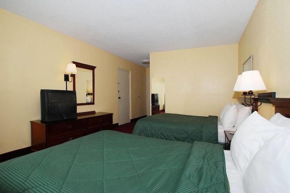 Quality Inn Mullins - Marion photo 10