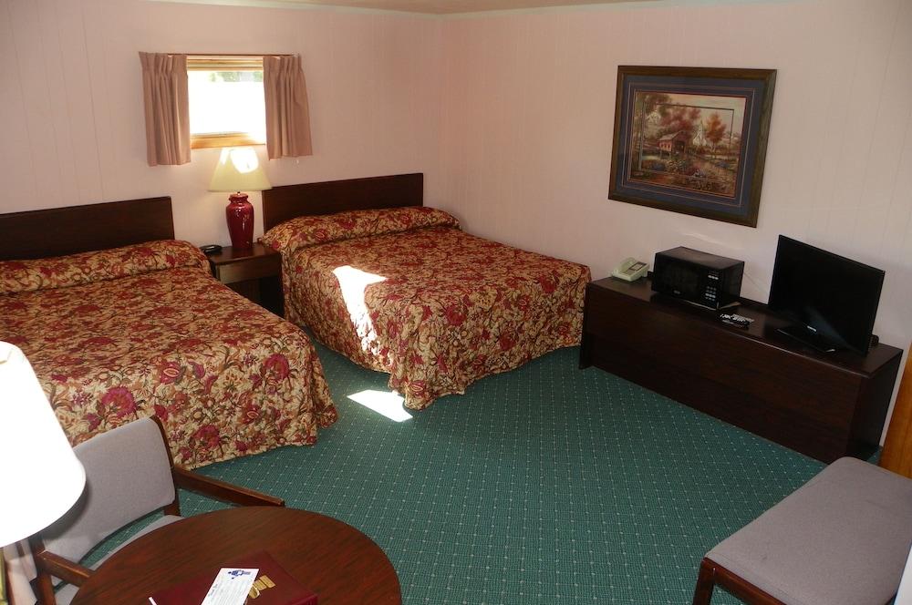Rainbow Motel photo 7