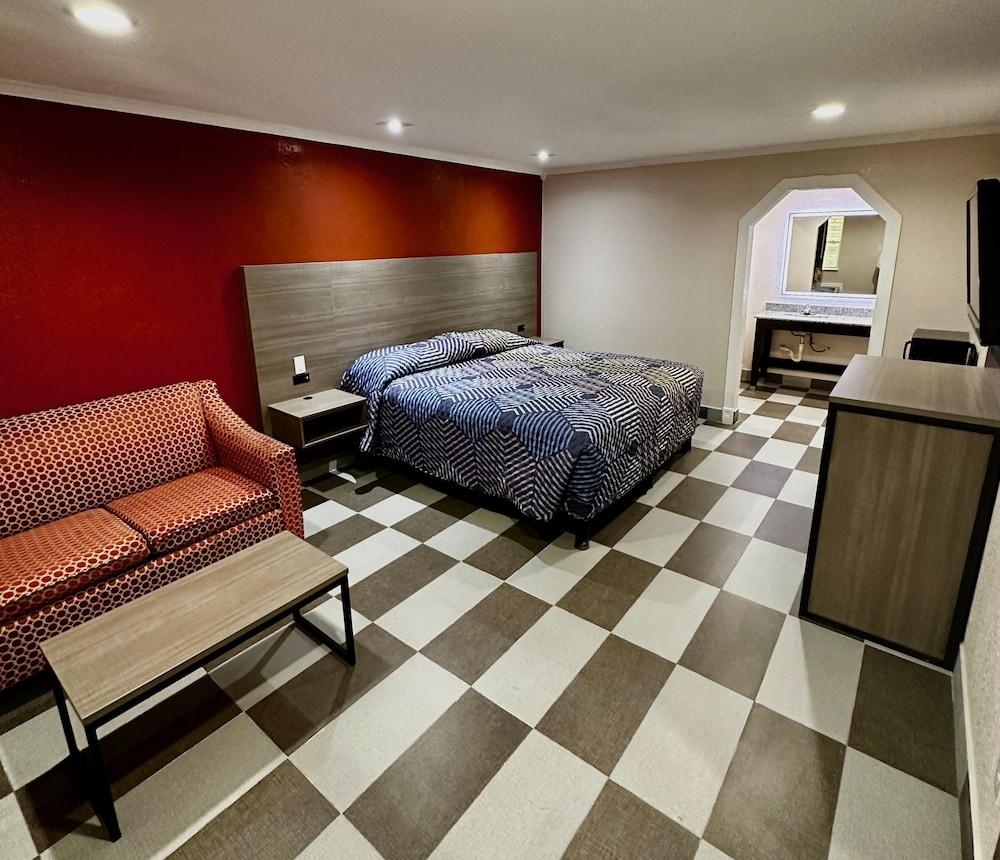 Hollywood Inn photo 22
