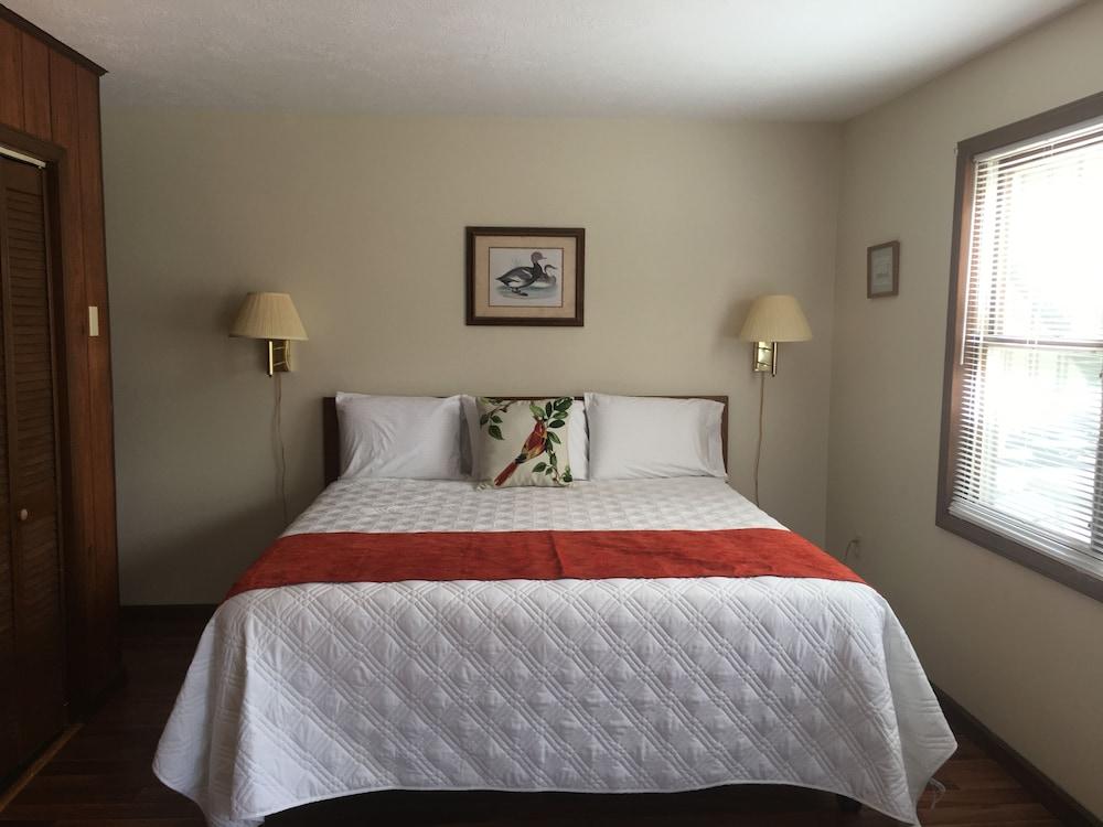 Meadowlark Motel with Restaurant & Bar photo 6