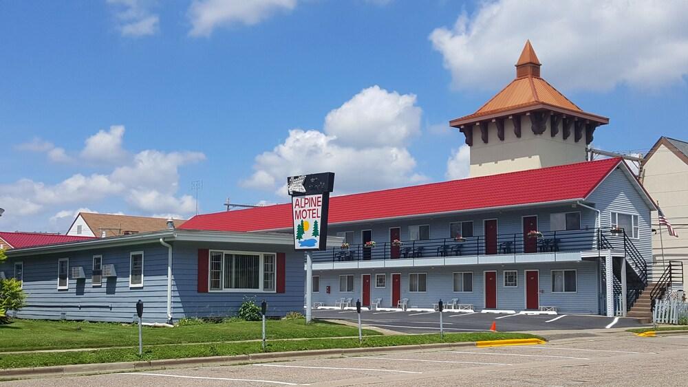 Alpine Motel photo 1