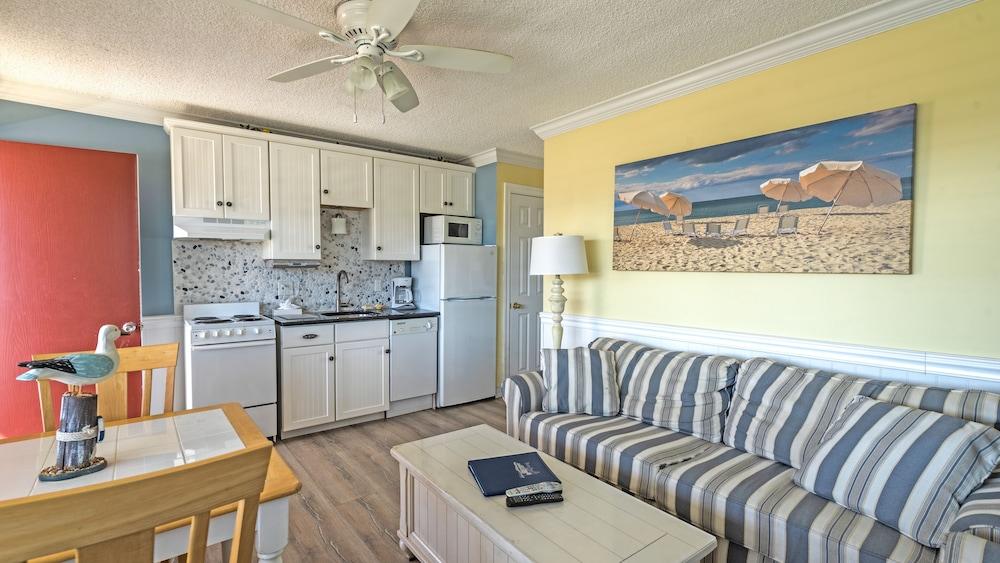 Montauk Oceanside Suites photo 43