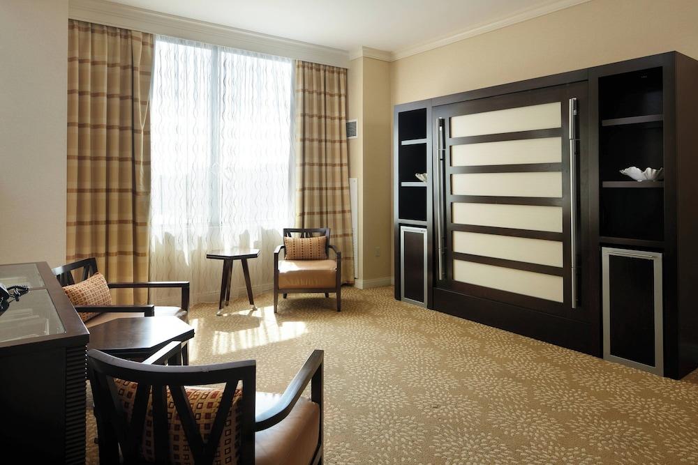Marriott Milwaukee Downtown photo 26