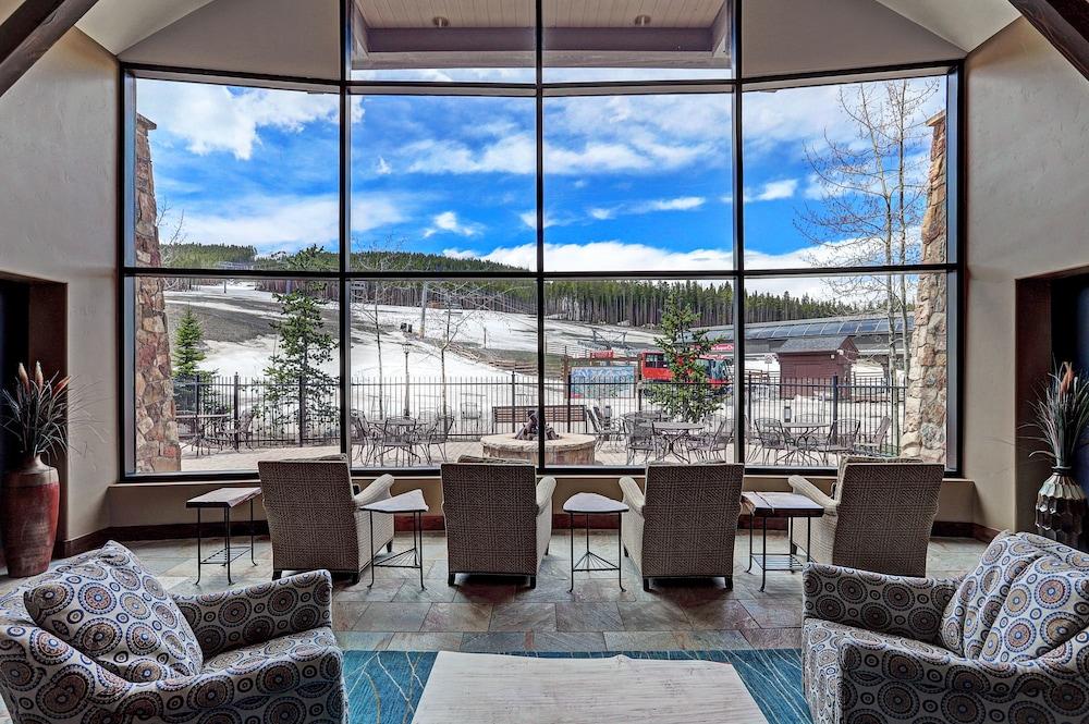 Crystal Peak Lodge, A Vail Resorts Property photo 6