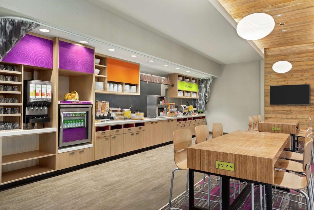 Home2 Suites by Hilton Colorado Springs South photo 31