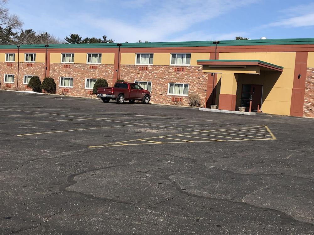 Posh Inn & Suites photo 15