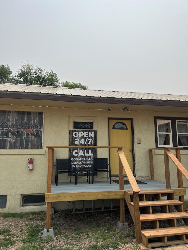 High Plains Inn photo 8