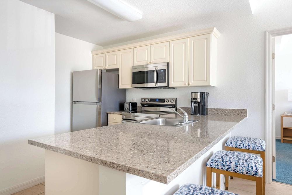Hilton Vacation Club The Cove on Ormond Beach photo 32