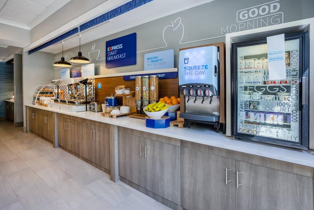 Holiday Inn Express Hotel & Suites New Tampa I-75 by IHG photo 28
