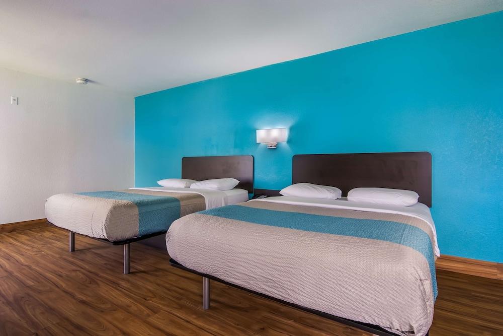 Motel 6 Pensacola, FL - NAS photo 5