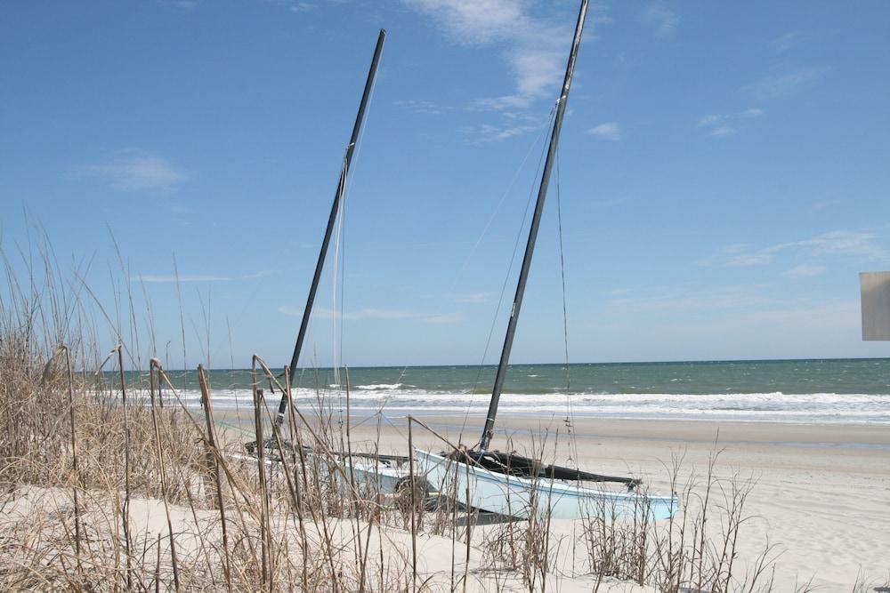 Cabana Shores Inn photo 28