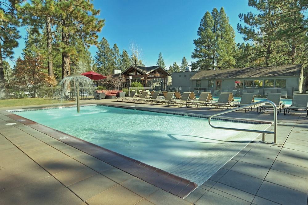 Seventh Mountain Resort photo 55
