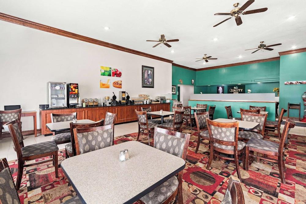 Quality Inn Dry Ridge photo 48
