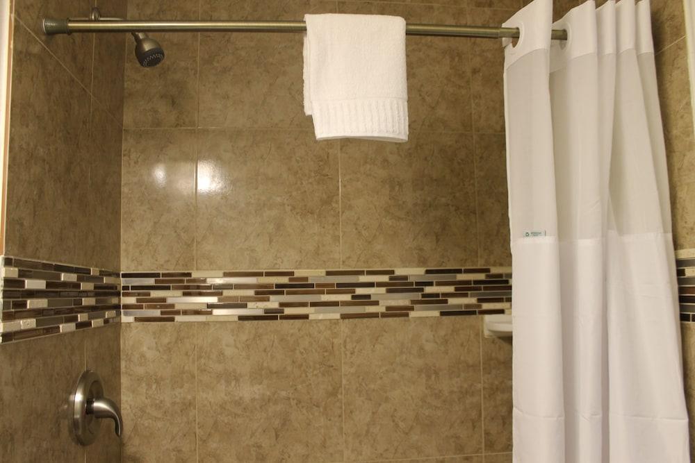 Harbour Inn photo 15